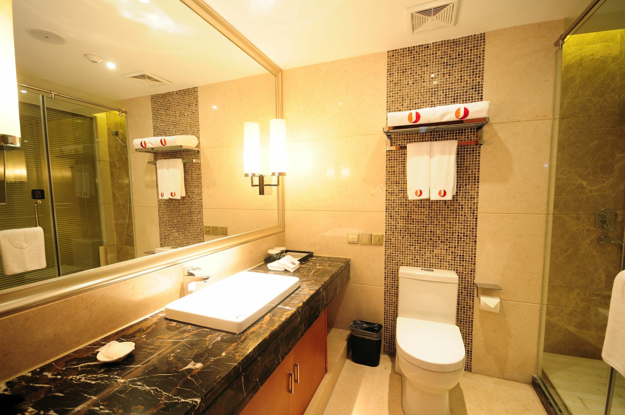 Airport Jianguo Hotel Chengdu Esterno foto